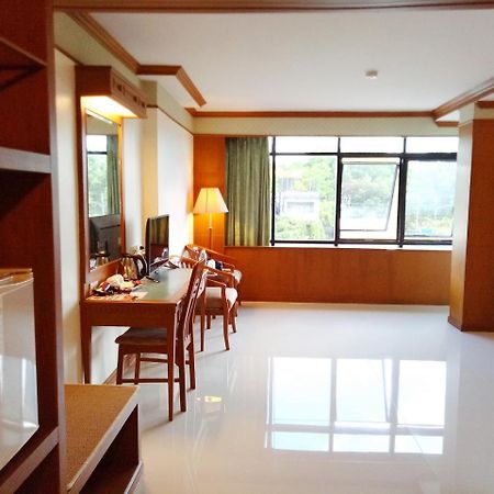 Grand Park Hotel Nakhon Si Thammarat Exterior foto