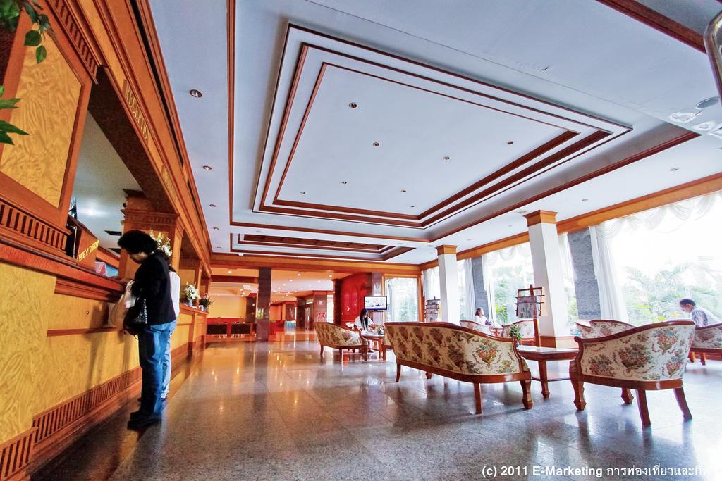 Grand Park Hotel Nakhon Si Thammarat Exterior foto